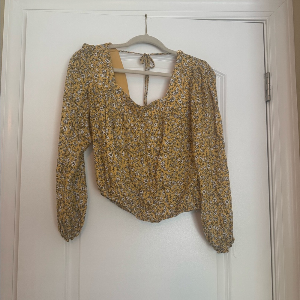 Blue Rain Gold Puff Sleeve Ruched Blouse